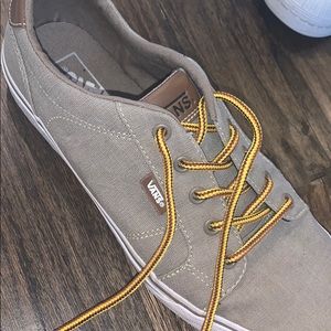 Size 9 men’s vans